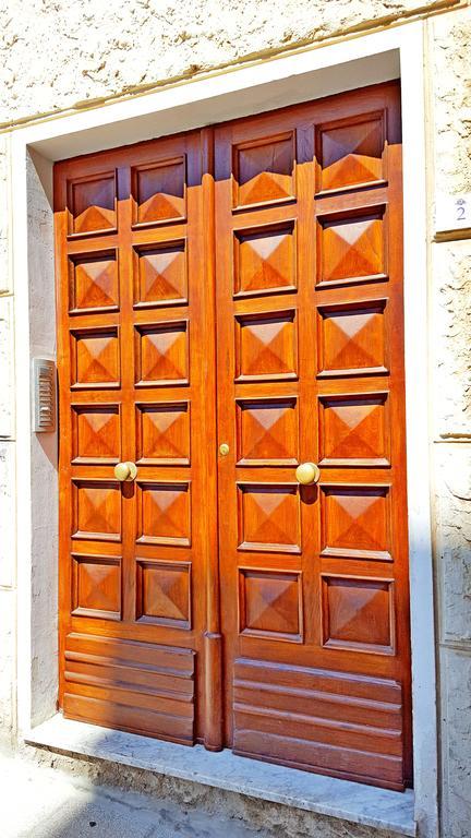 Colibri Prestige Rooms - Roman Ruins View Cagliari Exterior foto